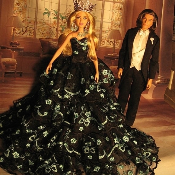 NEW OOAK ELEGANT DRESSED BARBIE DOLL W/ UPDOS IN GOWNS & ACCESSORIES $175 EACH - Picture 3 of 16